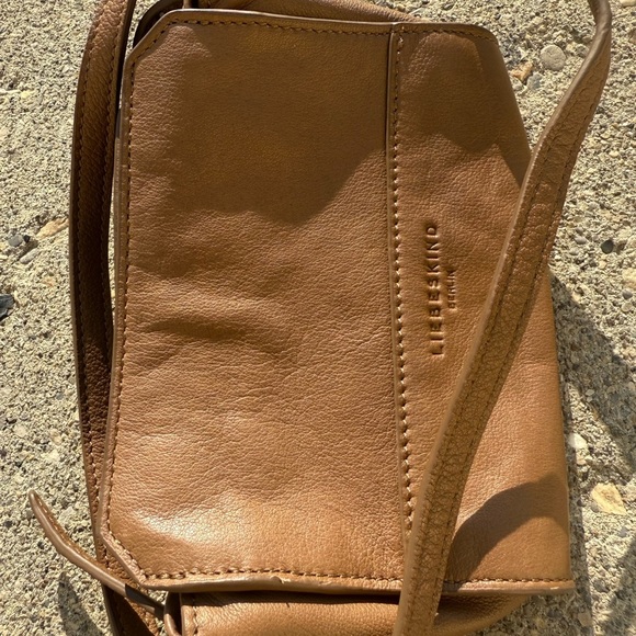Liebeskind mini crossbody Mayne never used Camel Leather Crossbody Bag MINT cond - Picture 3 of 15